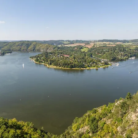 Chajda * Slapy (Prague-West)